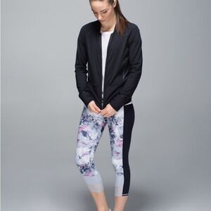 Lululemon If You’re Lucky Crop Size Four